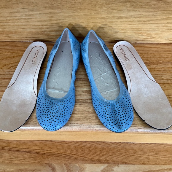 Vionic Women's Robyn Supportive ballet perforated flat shoes Blue Size 11 M - Picture 10 of 15
